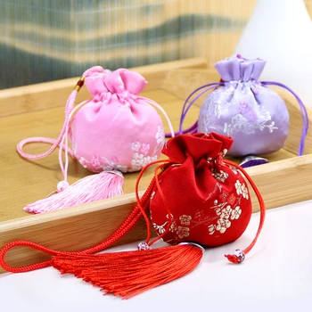 Реколта чанта от съвсем малък в китайски стил с бродерия пискюли и цветя модел, Чанта за съхранение на бижута, Опаковане на подаръци за партита, Аксесоари