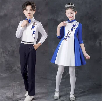 Сини и бели порцеланови костюми за класически танци детска става поетичен хор